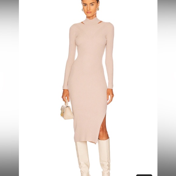 Dresses & Skirts - Revolve Midi Dress